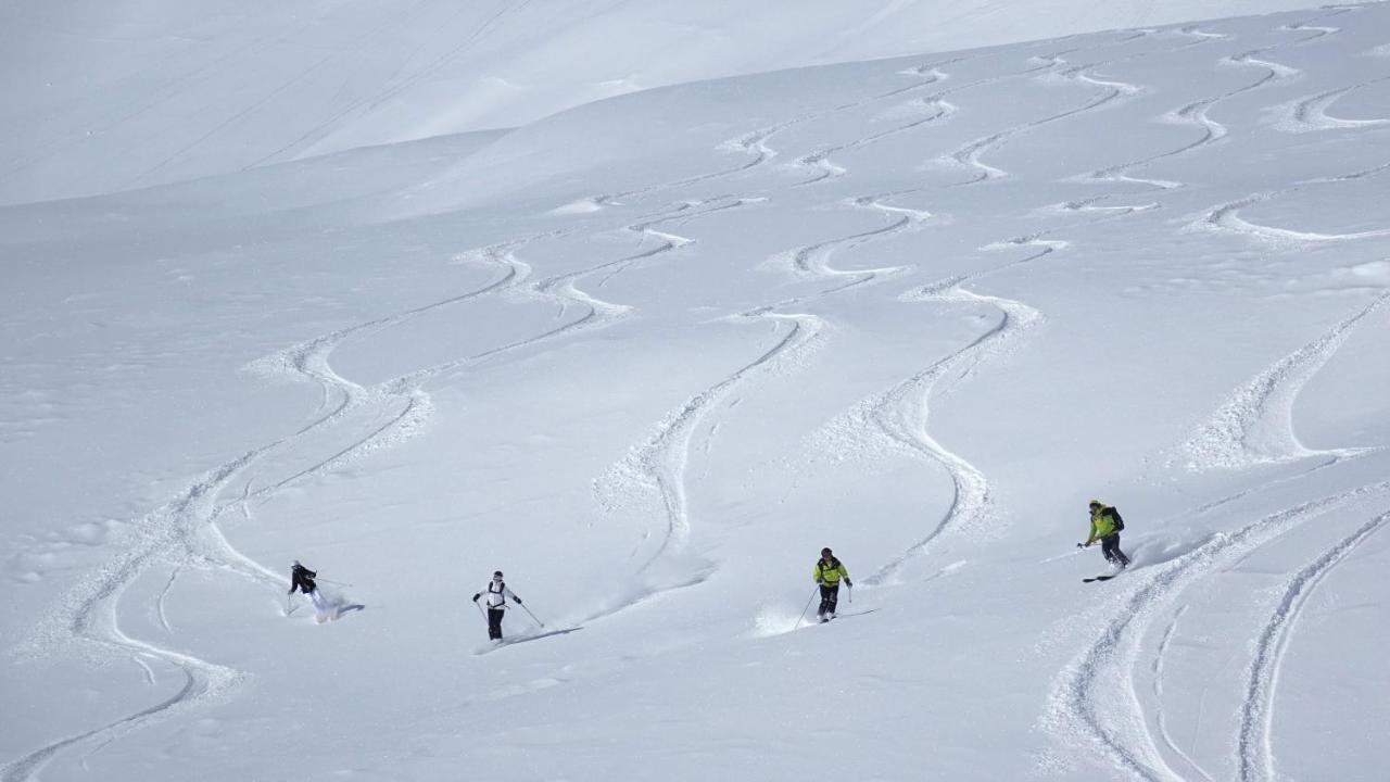 Grand Hotel & Kurhaus Arolla Exteriör bild