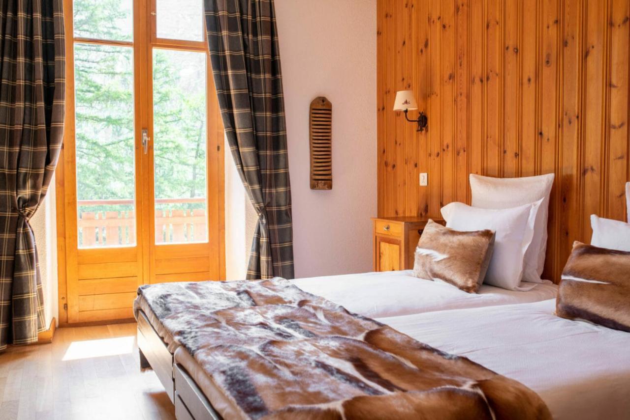 Grand Hotel & Kurhaus Arolla Exteriör bild